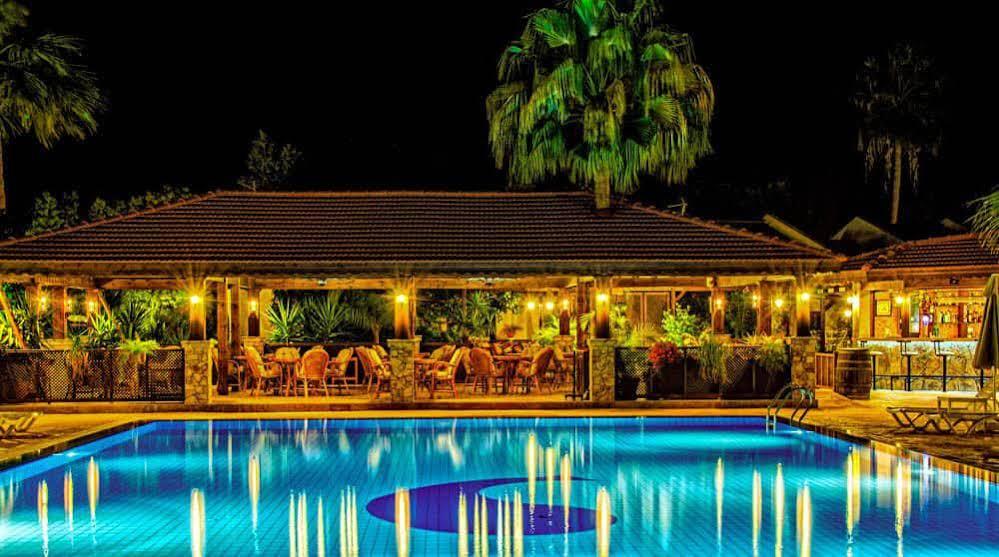 Almond Holiday Village & Hotel Karavas  Eksteriør bilde